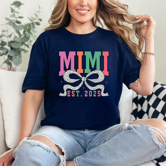 Mimi Est. 2025 T-Shirt – New Grandma Gift Tee, First Time Mimi Shirt, Baby Announcement Reveal Top, Cute Pregnancy Reveal Outfit, Unisex Family Tee US 03