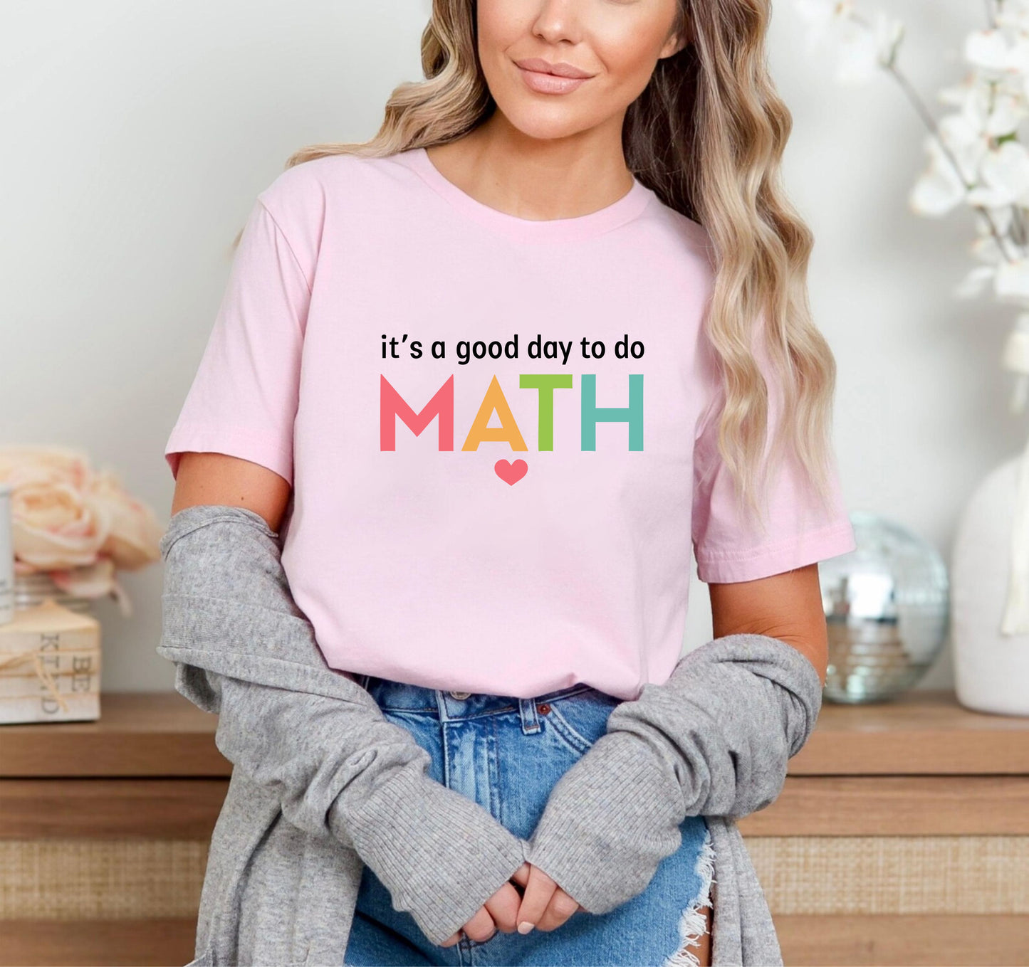 Retro Math Shirt, it's a Good Day to Do Math T-shirt, Math Teacher Shirt, STEM Graphic Tee, School Shirt, Women's T Shirt, Trendy Gift Shirt - 23 sep 2025