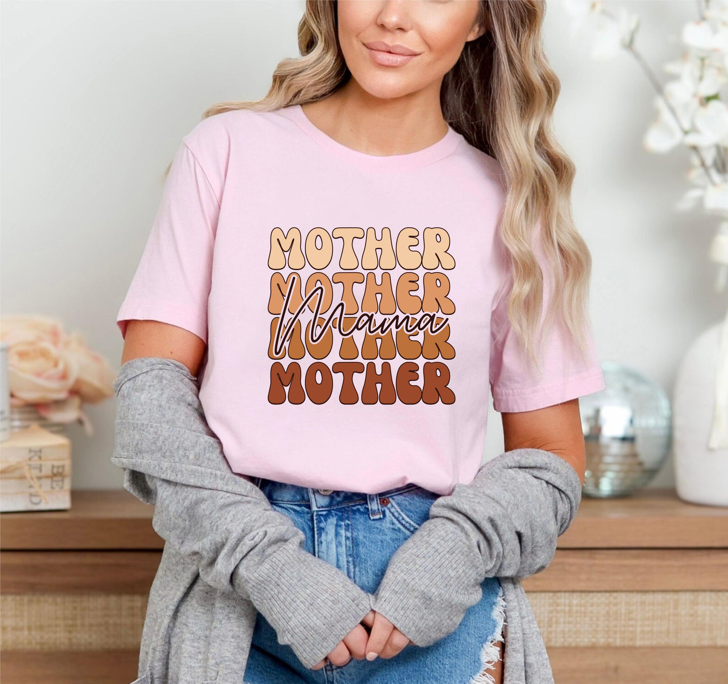 Mother Mama Retro Shirt – Vintage Style Mom Life Tee, Cute 70s Aesthetic Motherhood Top, Gift For Her, Unisex Graphic T-Shirt For Moms US 03